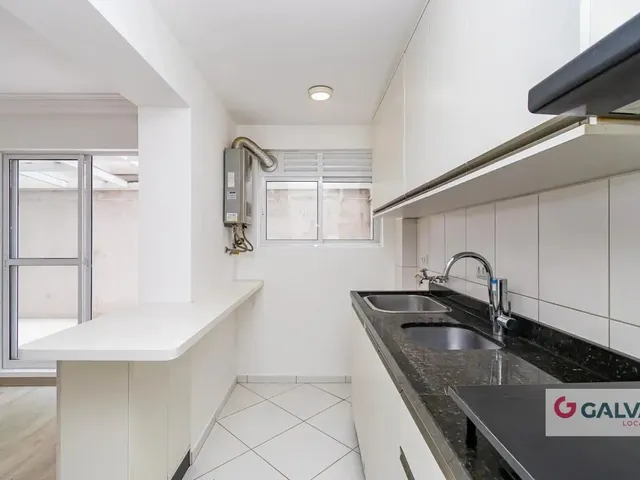 Apartamento 1 quarto e 1 banheiro, para alugar, no bairro Vila Izabel em Curitiba