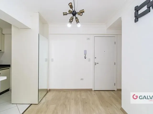 Apartamento 1 quarto e 1 banheiro, para alugar, no bairro Vila Izabel em Curitiba