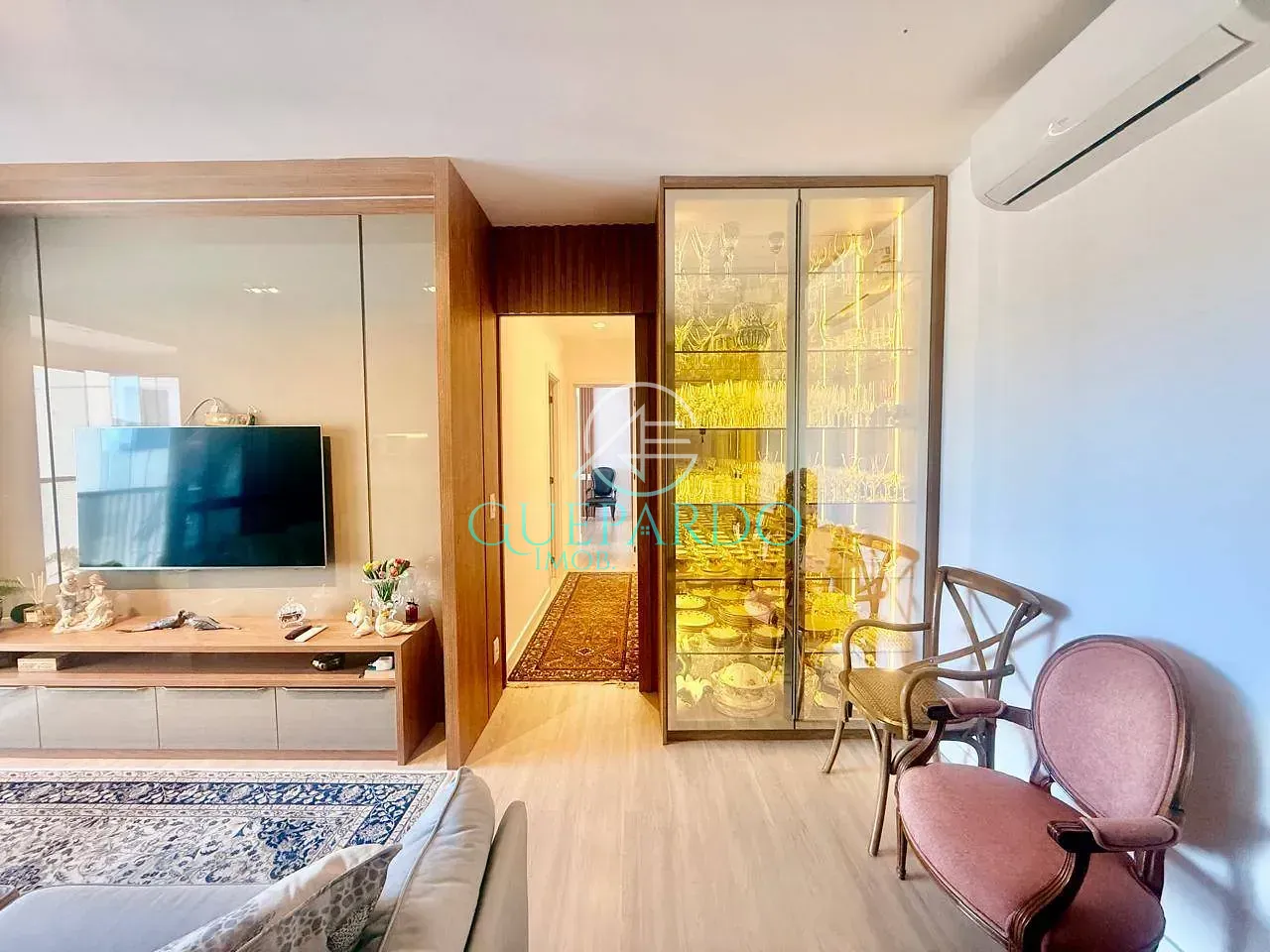Apartamento, 2 quartos, 70 m² - Foto 2