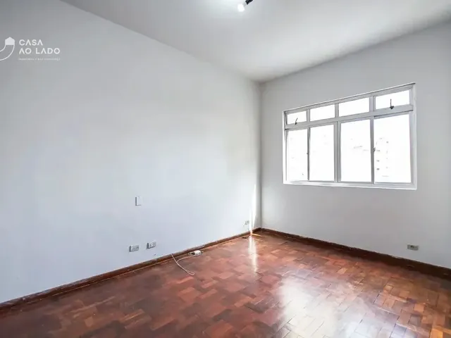 Apartamento 1 quarto e 1 banheiro, para alugar, no bairro Centro em Curitiba