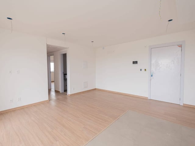 Apartamento com 75m² 3 quartos e 2 banheiros, à venda, no bairro Areal em Pelotas