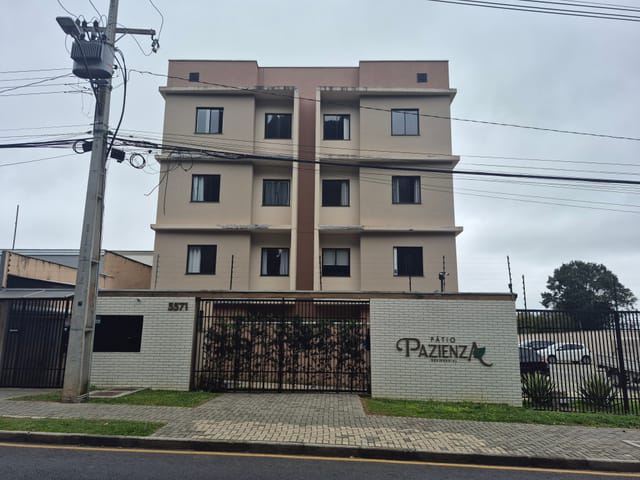 Apartamento 2 quartos e 1 banheiro, à venda, no bairro Boqueirão em Curitiba