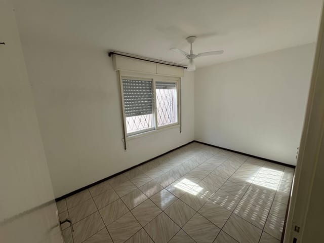 Apartamento com 88m² 2 quartos e 1 banheiro, à venda, no bairro São Gonçalo em Pelotas