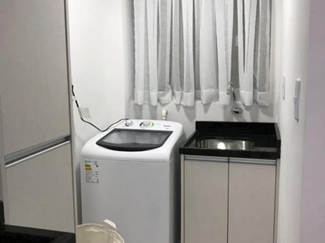 Apartamento à venda, no bairro Meia Praia em Itapema