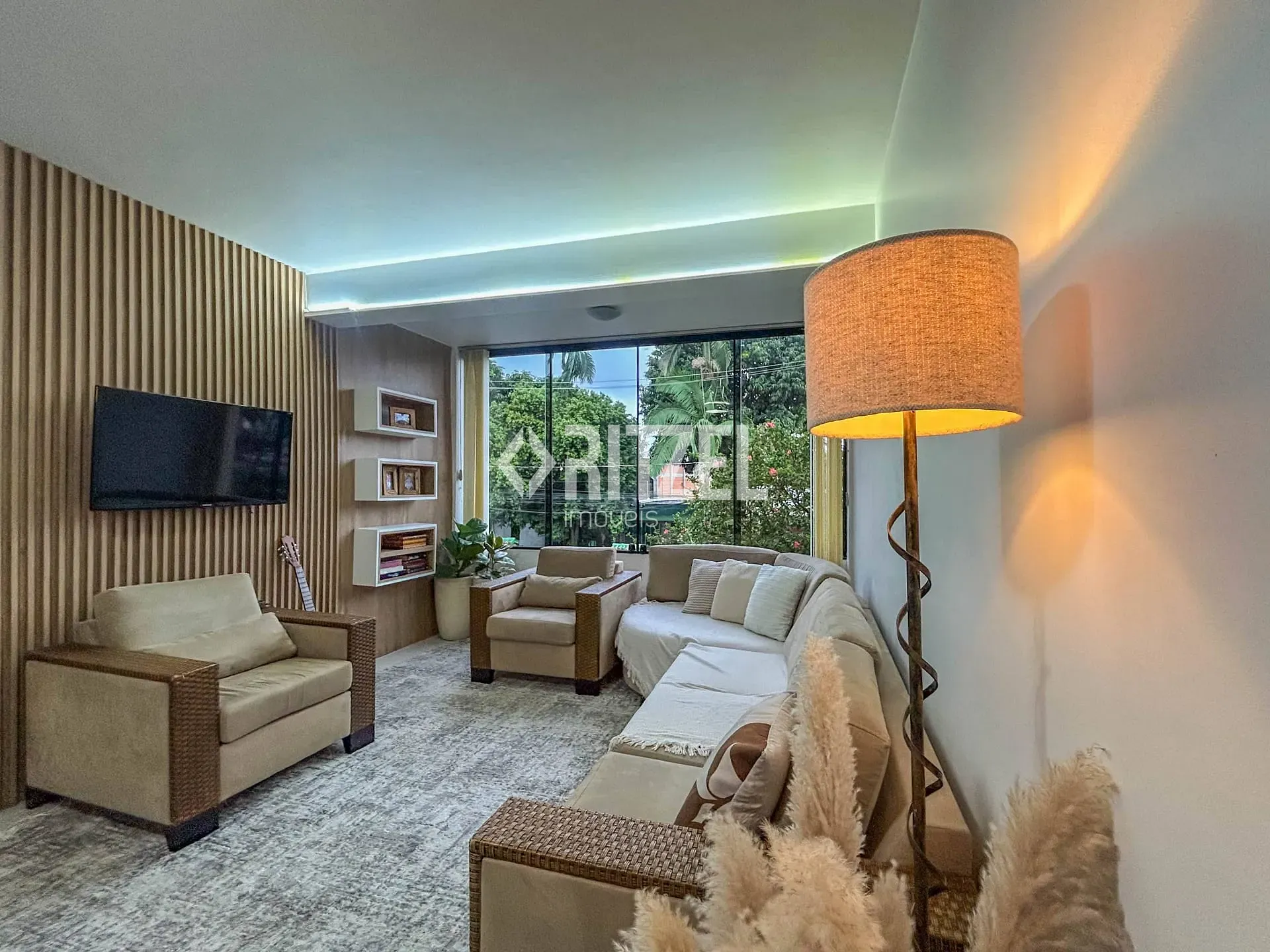 Apartamento, 3 quartos, 104 m² - Foto 1