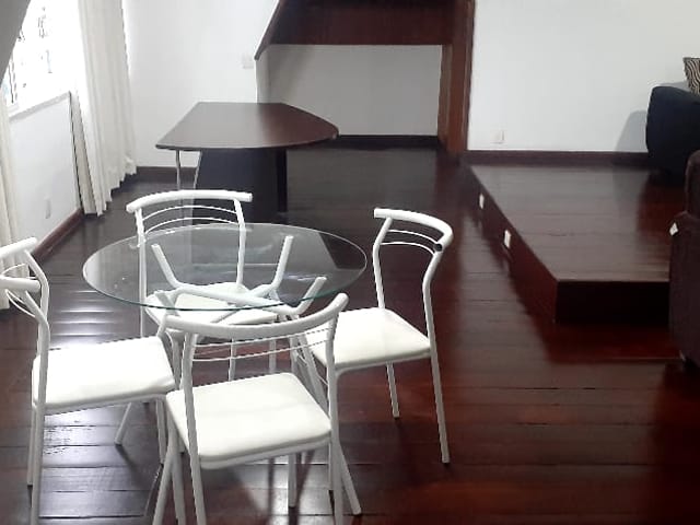 Apartamento 5 quartos e 4 banheiros, à venda, no bairro Copacabana em Rio De Janeiro
