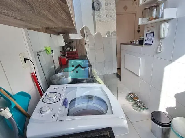 Apartamento 2 quartos e 2 banheiros, à venda, no bairro Palmeiras de São José em São José dos Campos