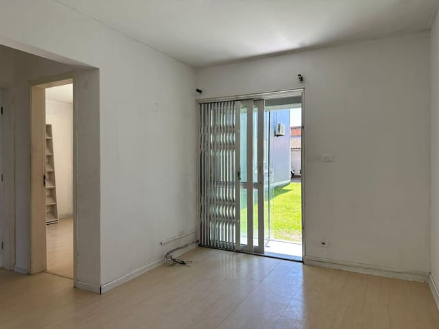 Apartamento com 55m² 2 quartos e 1 banheiro, à venda, no bairro Areal em Pelotas