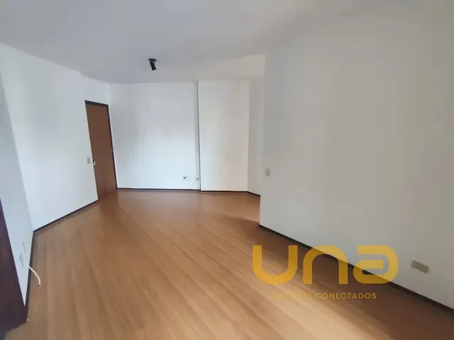 Apartamento 1 quarto e 1 banheiro, para alugar, no bairro CENTRO em Curitiba