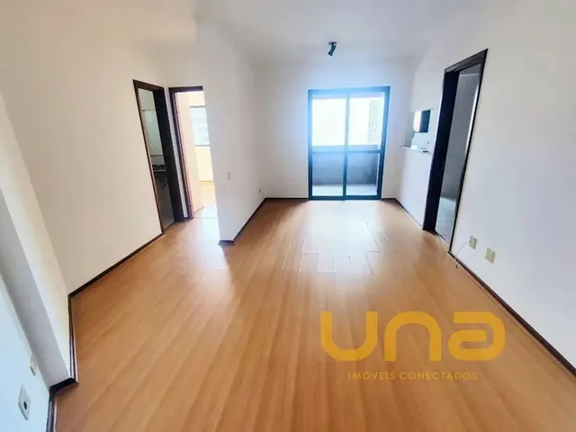 Apartamento 1 quarto e 1 banheiro, para alugar, no bairro CENTRO em Curitiba