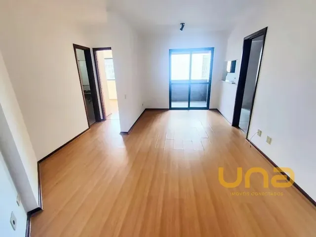 Apartamento 1 quarto e 1 banheiro, para alugar, no bairro CENTRO em Curitiba