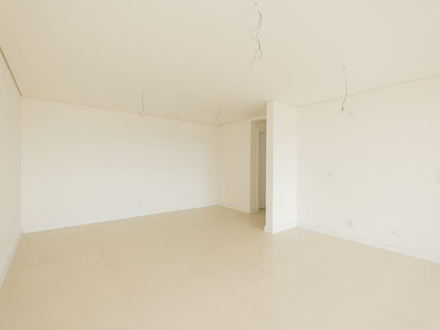 Apartamento 3 quartos e 3 banheiros, à venda ou para alugar, no bairro Centro em Pelotas