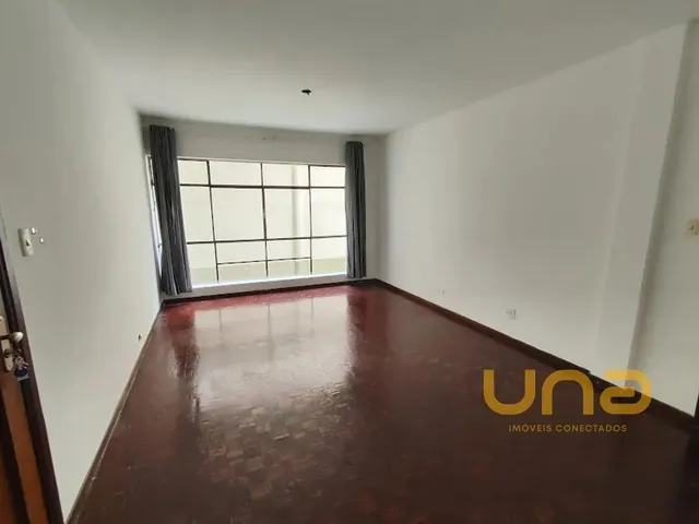Apartamento 3 quartos e 1 banheiro, para alugar, no bairro SAO FRANCISCO em Curitiba
