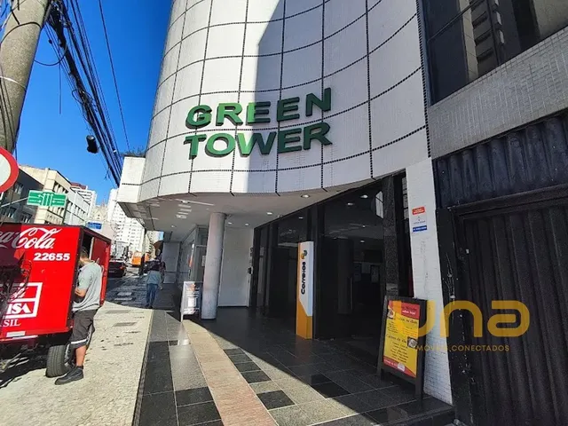 Apartamento 2 quartos e 1 banheiro, para alugar, no bairro CENTRO em Curitiba