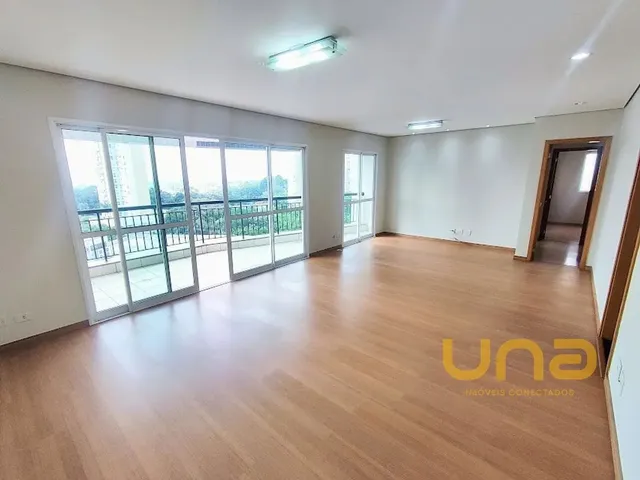 Apartamento 3 quartos e 2 banheiros, à venda, no bairro CAMPO COMPRIDO em Curitiba