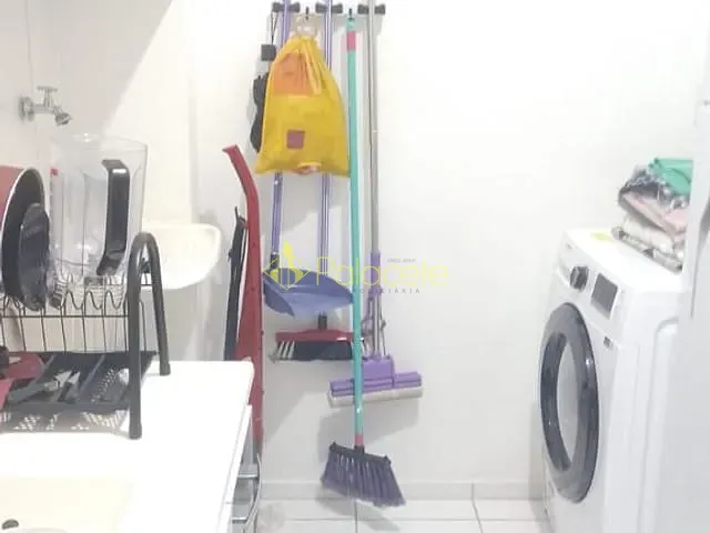 Apartamento 2 quartos e 1 banheiro, à venda, no bairro Parque Senhor do Bonfim em Taubaté