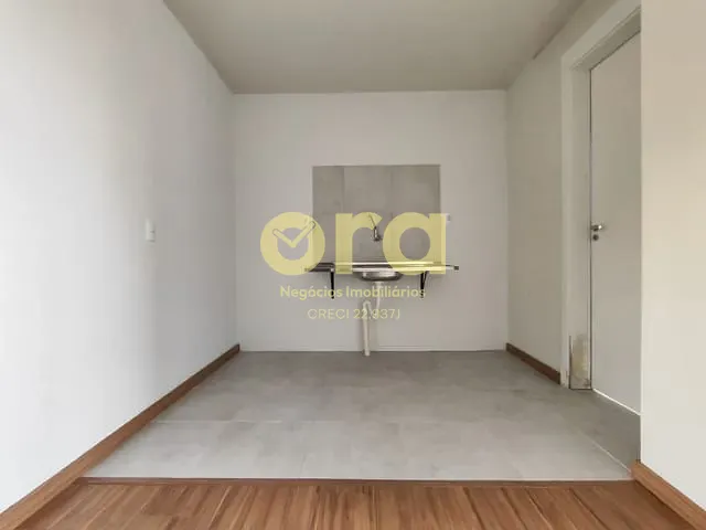Apartamento 2 quartos e 1 banheiro, à venda, no bairro Fragata em Pelotas