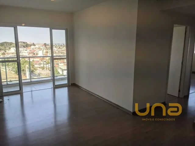 Apartamento 3 quartos e 2 banheiros, à venda, no bairro CRISTO REI em Curitiba