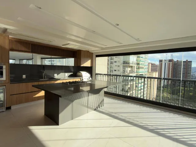 Apartamento 4 quartos e 6 banheiros, à venda ou para alugar, no bairro Alphaville Centro Industrial e Empresarial/Alphaville. em Barueri