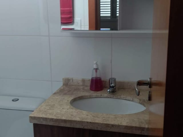 Apartamento 2 quartos e 2 banheiros, à venda, no bairro Granja Daniel em Taubaté