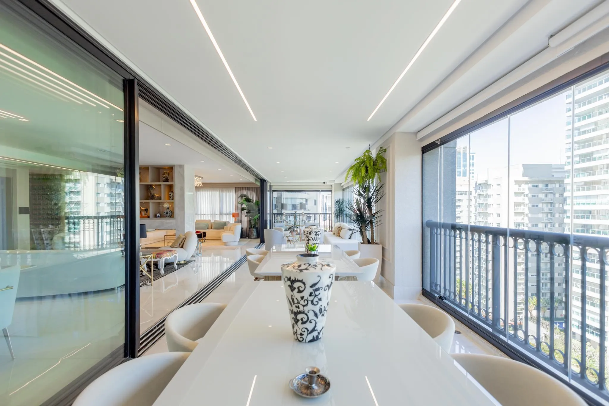 Apartamento em Alphaville Centro Empresarial