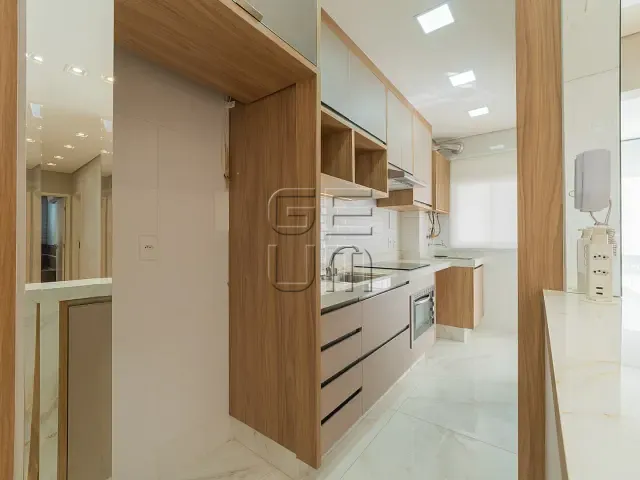 Apartamento 3 quartos e 2 banheiros, à venda, no bairro Centro em Londrina