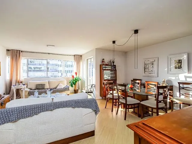 Apartamento 4 quartos e 3 banheiros, à venda, no bairro Água Verde em Curitiba