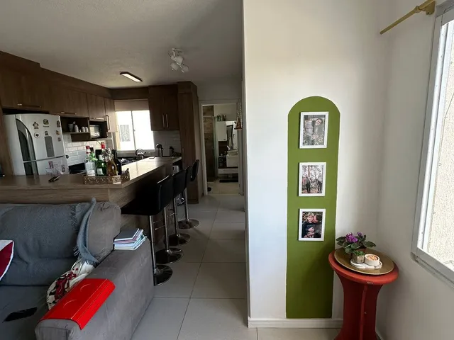 Apartamento com 57m² 2 quartos e 1 banheiro, à venda, no bairro Areal em Pelotas
