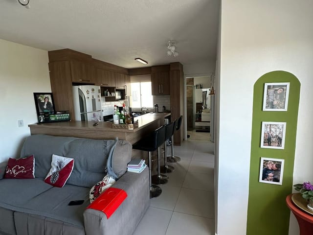 Apartamento com 57m² 2 quartos e 1 banheiro, à venda, no bairro Areal em Pelotas