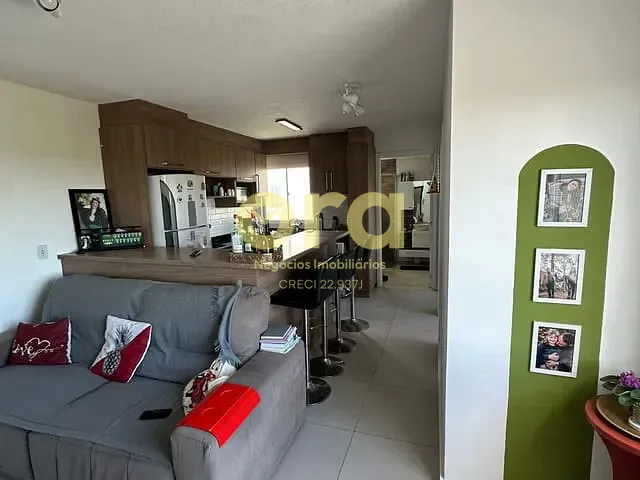 Apartamento com 57m² 2 quartos e 1 banheiro, à venda, no bairro Areal em Pelotas