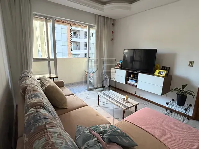Apartamento 3 quartos e 3 banheiros, à venda, no bairro Centro em Londrina