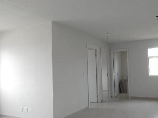 Apartamento 2 quartos e 1 banheiro, à venda, no bairro Areal em Pelotas