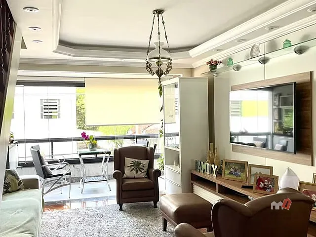 Apartamento 3 quartos e 1 banheiro, à venda, no bairro Retiro em Petrópolis