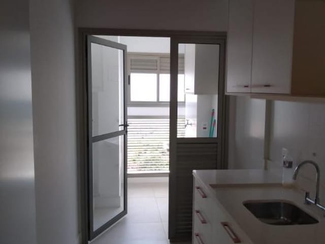 Apartamento com 70m² 2 quartos e 2 banheiros, para alugar, no bairro Sumarezinho em São Paulo
