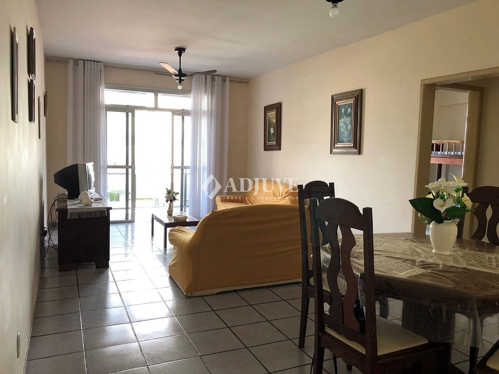 Apartamento à venda com 2 quartos, 106m² - Foto 2