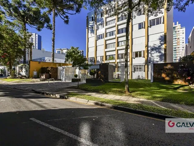 Apartamento 3 quartos e 3 banheiros, para alugar, no bairro Água Verde em Curitiba