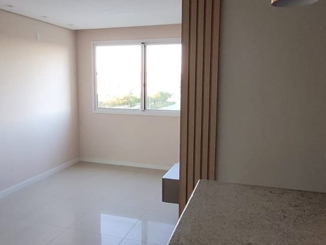 Apartamento 2 quartos e 1 banheiro, à venda, no bairro Areal em Pelotas