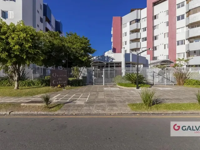 Apartamento 4 quartos e 2 banheiros, para alugar, no bairro Cabral em Curitiba