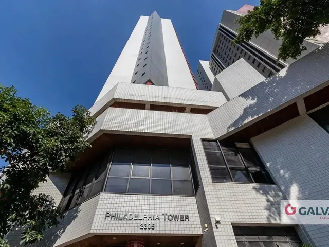 Apartamento 1 quarto e 1 banheiro, para alugar, no bairro Centro em Curitiba