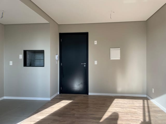 Apartamento 1 quarto e 1 banheiro, à venda, no bairro Parque Una em Pelotas