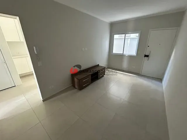 Apartamento 2 quartos e 1 banheiro, para alugar, no bairro Cerâmica em São Caetano do Sul