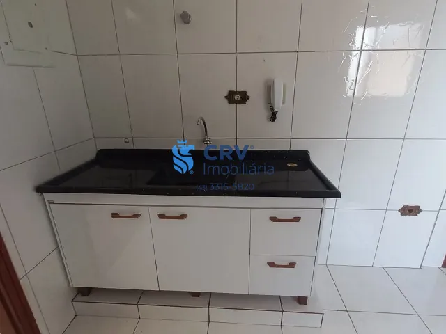 Apartamento 3 quartos e 2 banheiros, para alugar, no bairro Centro em Londrina