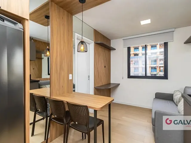 Apartamento para alugar, no bairro Centro em Curitiba