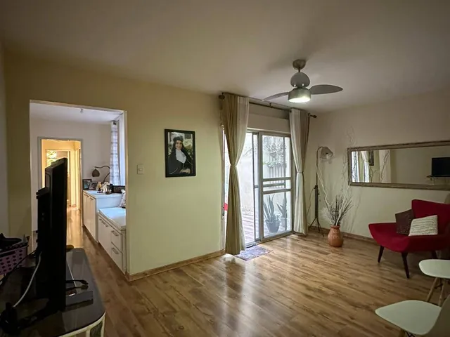 Apartamento com 115m² 3 quartos e 1 banheiro, à venda, no bairro Centro em Pelotas