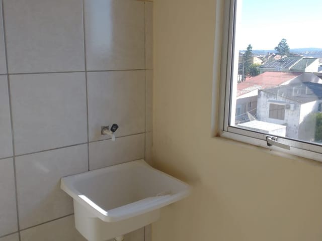 Apartamento 2 quartos e 1 banheiro, à venda, no bairro Fragata em Pelotas