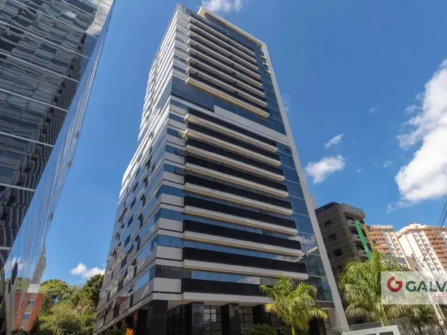 Apartamento 2 quartos e 1 banheiro, para alugar, no bairro Centro Cívico em Curitiba