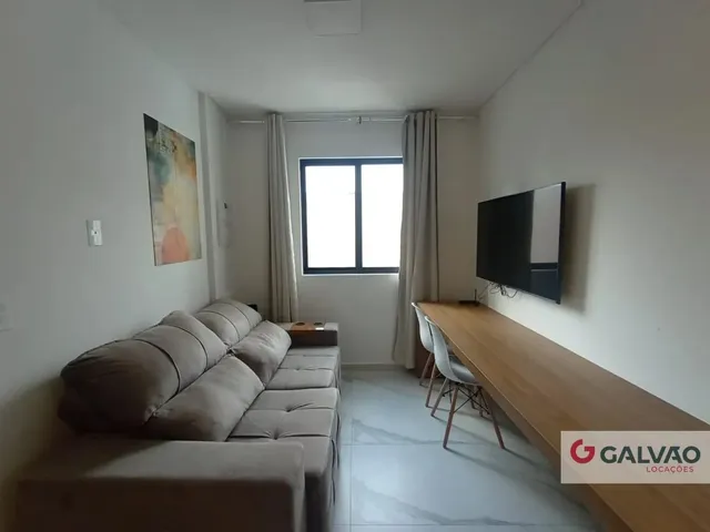Apartamento 1 quarto e 1 banheiro, para alugar, no bairro Rebouças em Curitiba