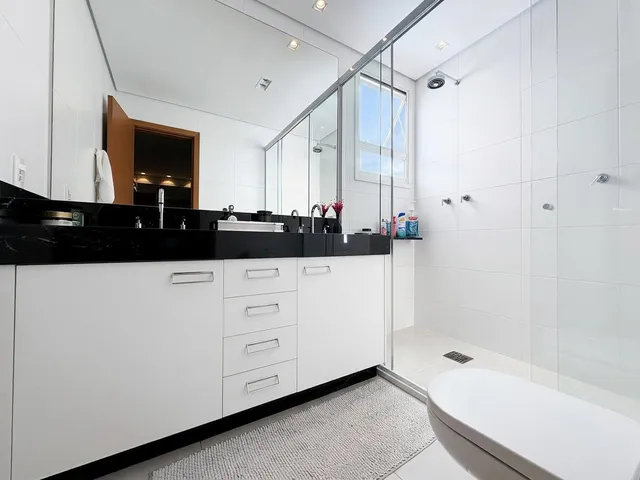 Apartamento com 170m² 3 quartos e 5 banheiros, à venda, no bairro Tamboré em Santana de Parnaíba