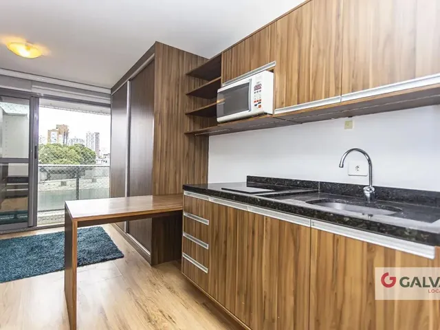 Apartamento 1 quarto e 1 banheiro, para alugar, no bairro Rebouças em Curitiba
