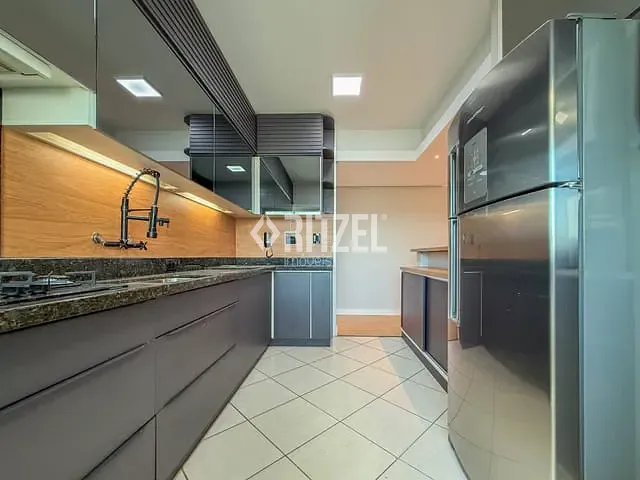 Apartamento 3 quartos e 2 banheiros, à venda, no bairro Guarani em Novo Hamburgo